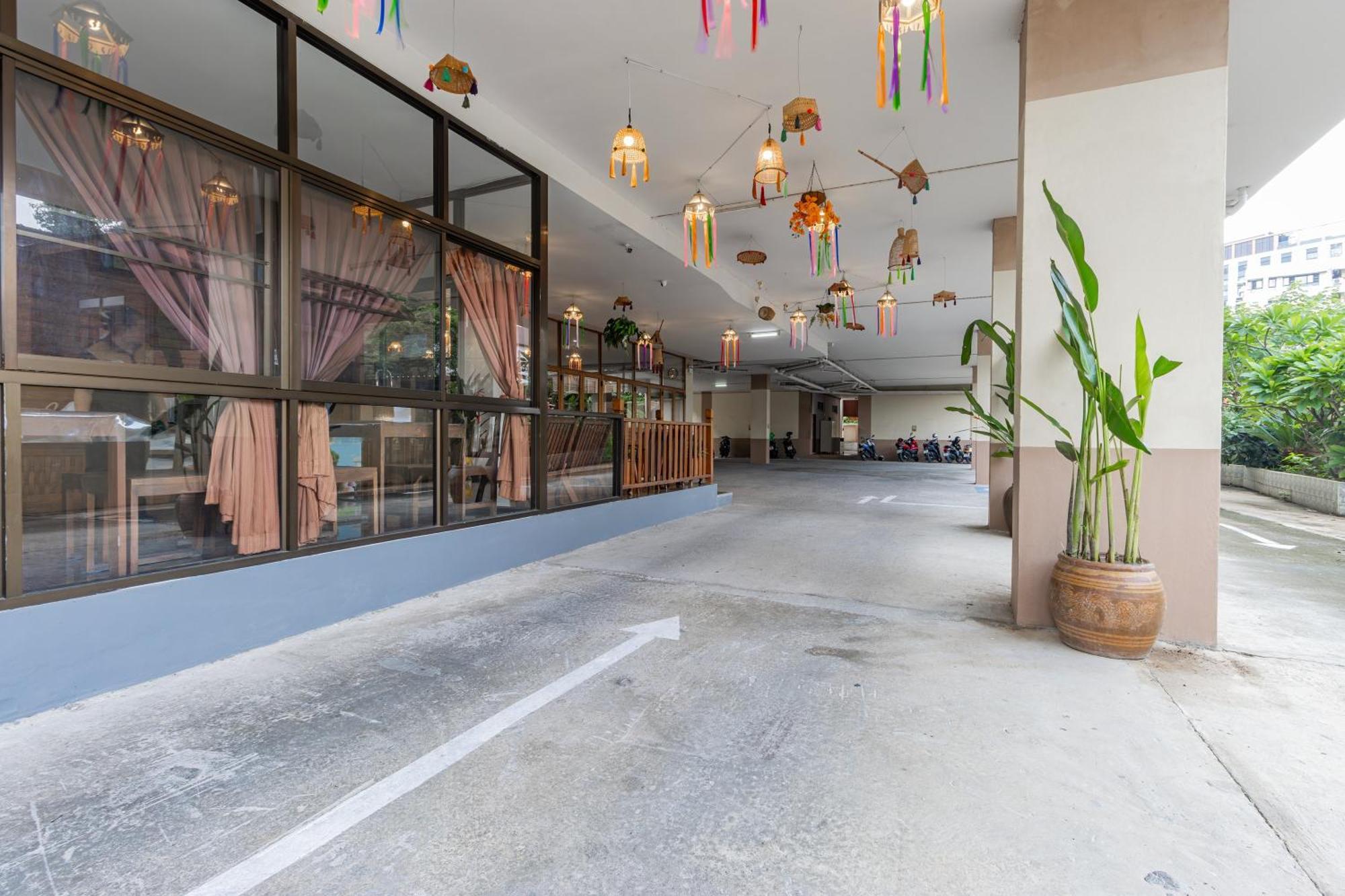 Budget Stars Hotel Čiang Mai Exteriér fotografie