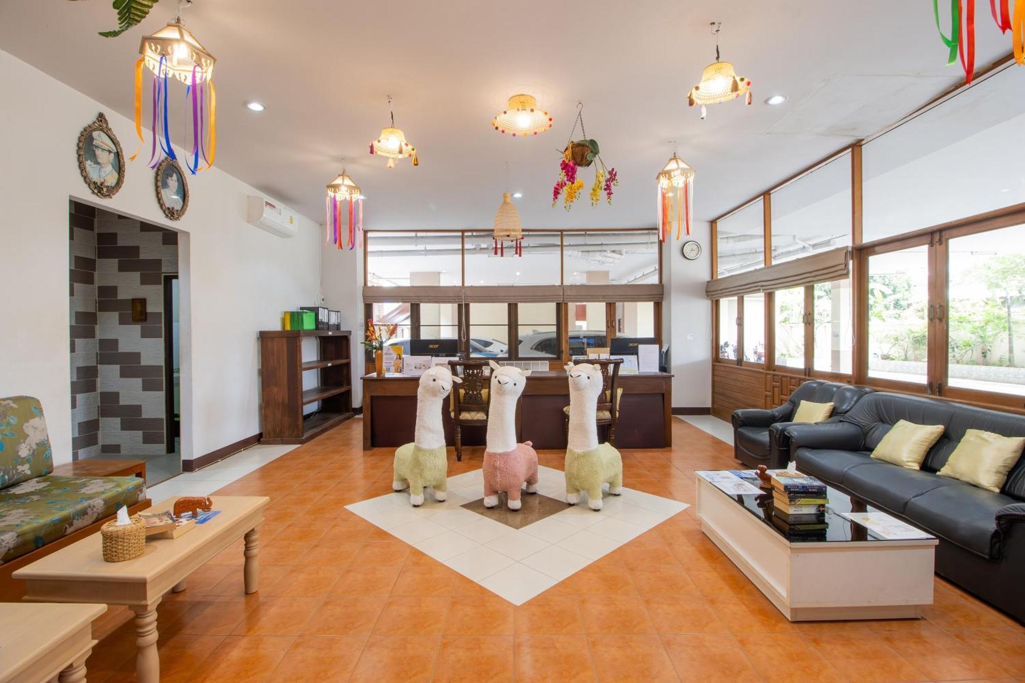 Budget Stars Hotel Čiang Mai Exteriér fotografie