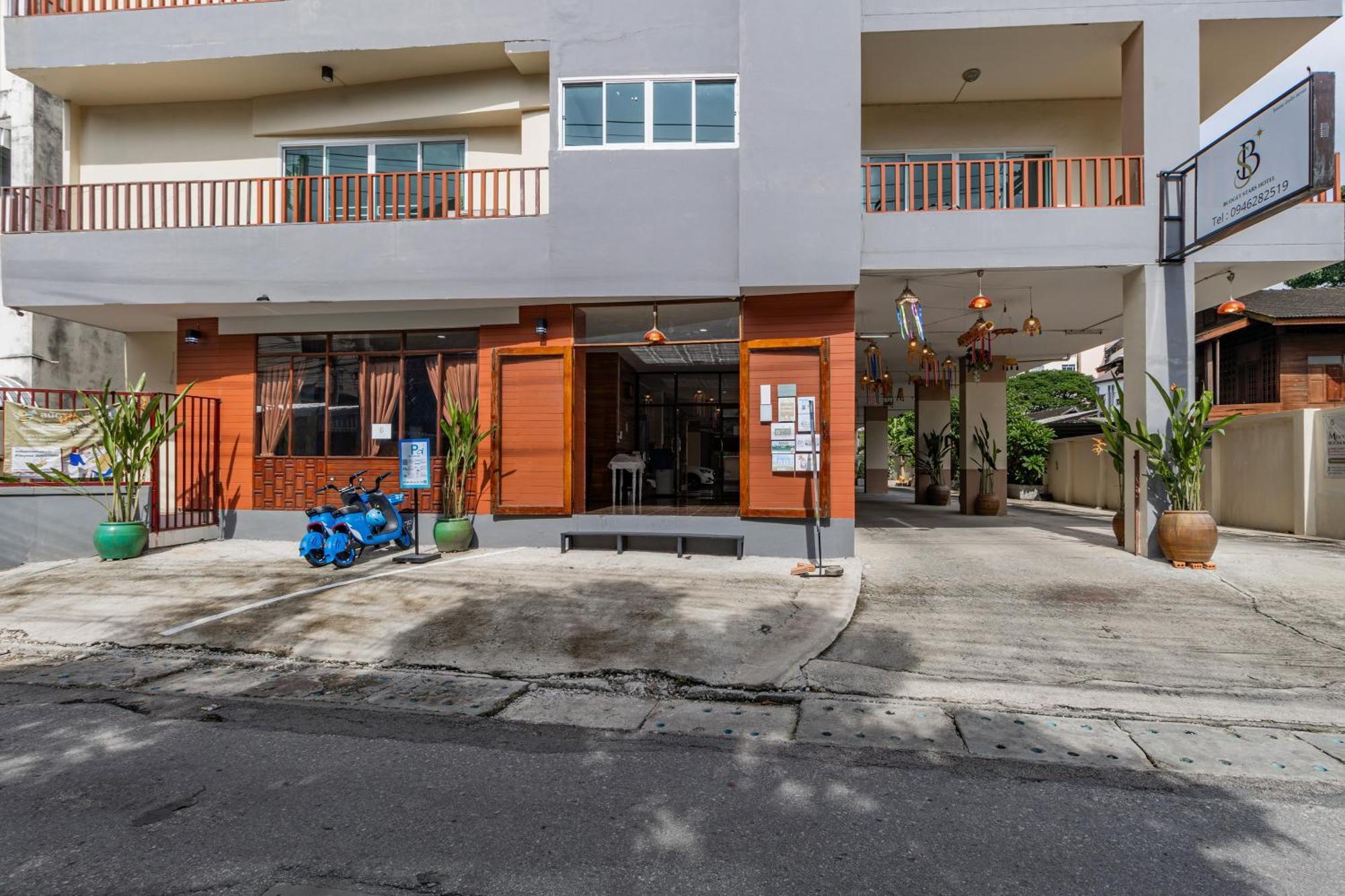 Budget Stars Hotel Čiang Mai Exteriér fotografie