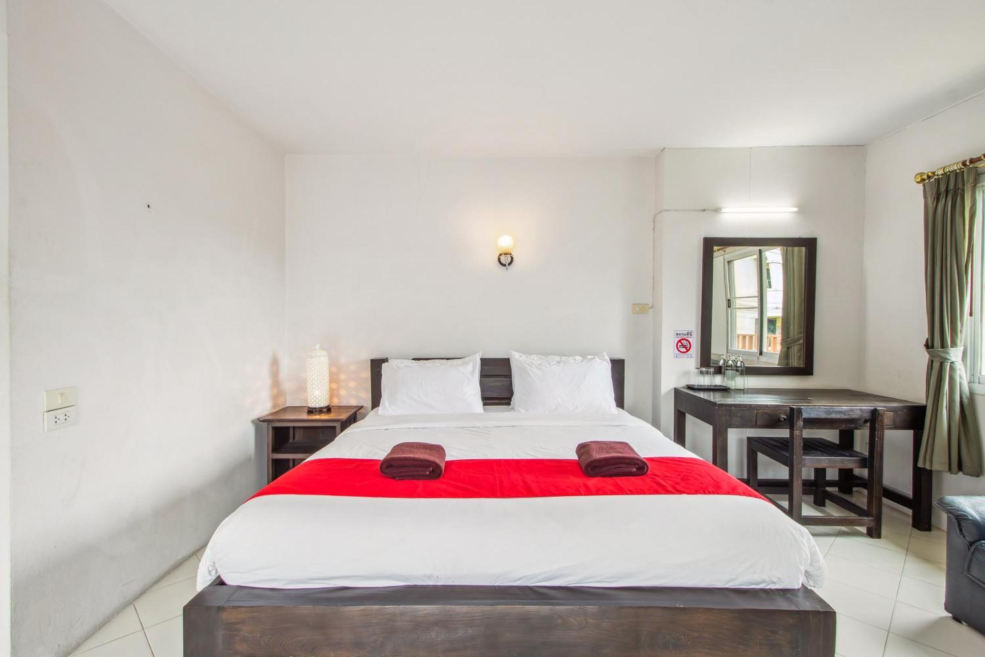 Budget Stars Hotel Čiang Mai Exteriér fotografie